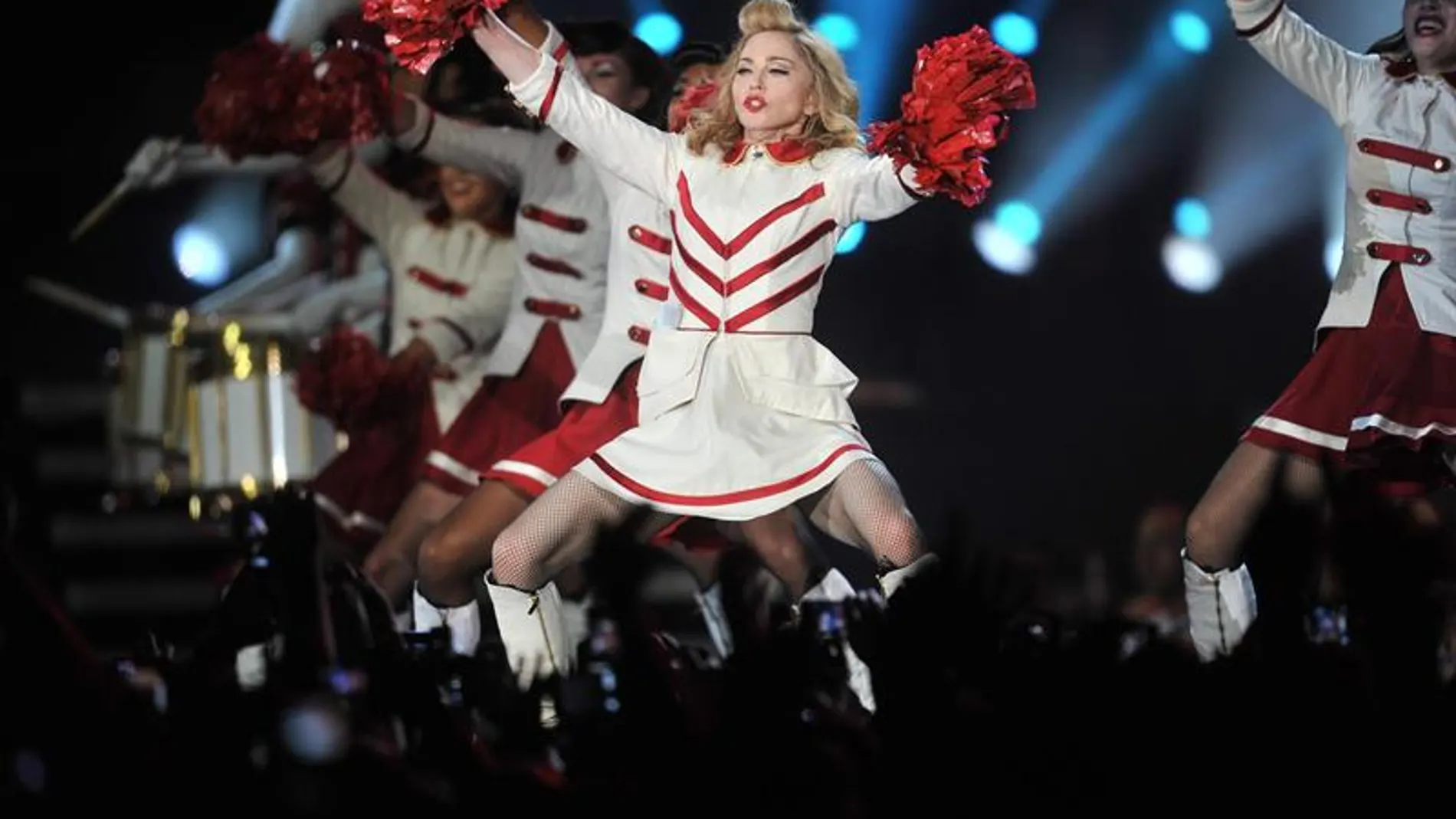 La cantante estadounidense Madonna durante la gira La cantante estadounidense Madonna durante la gira