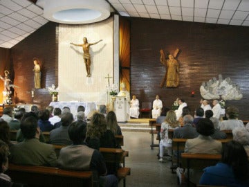 Celebración de una misa en una parroquia valenciana
