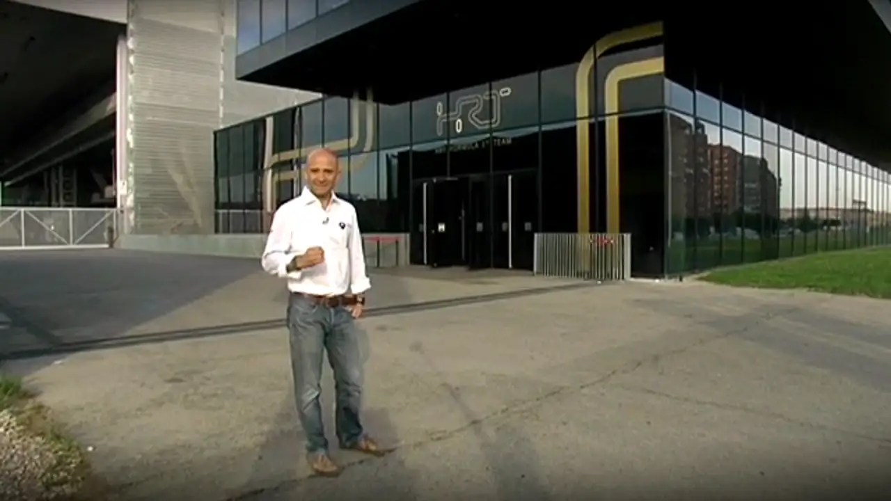 De la rosa, un guía de lujo en la nueva sede de HRT