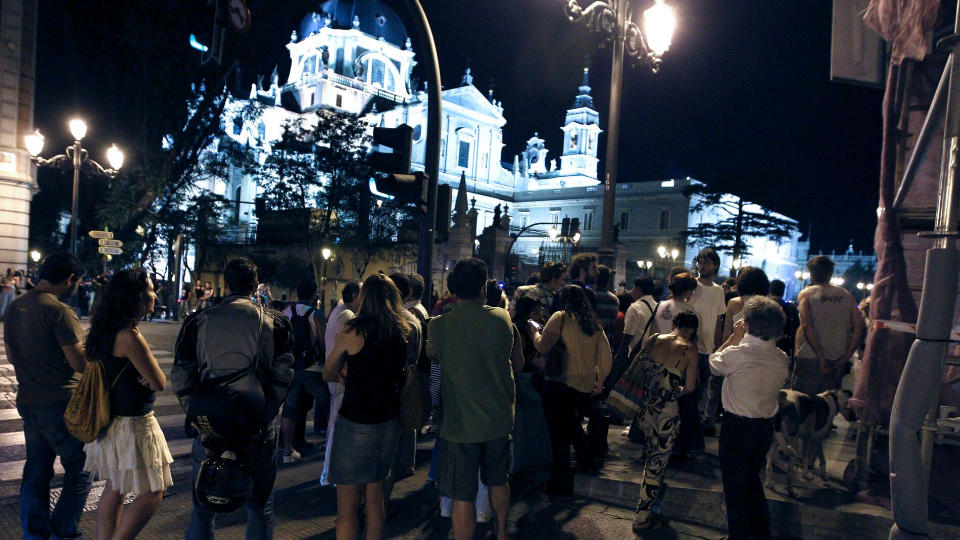 Desalojan la Catedral de la Almudena