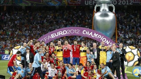 Espa&ntilde;a celebra su segunda Eurocopa