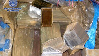 15 detenidos tras incautar 2.800 kilos de hachís en una furgoneta en la A-7