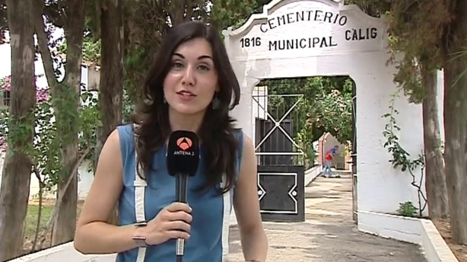 Se busca enterrador en Cálig, Castellón