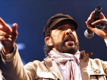 Miles de canarios bailan a son de Juan Luis Guerra