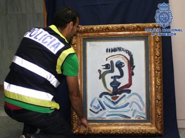 Falso "Buste de Jeune Garçon" de Pablo Ruiz Picasso Falso "Buste de Jeune Garçon" de Pablo Ruiz Picasso
