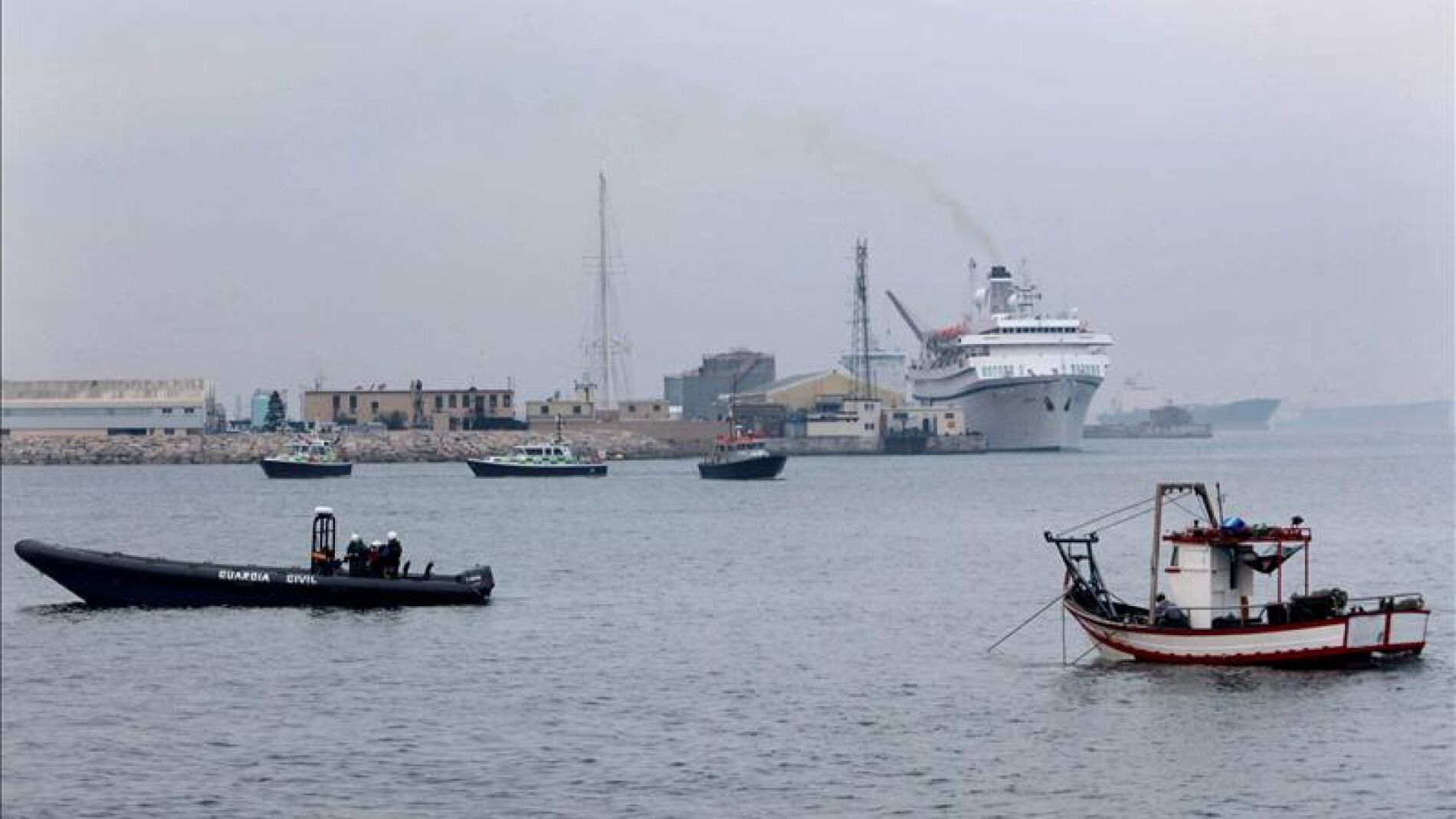 El marisquero "Divina Providencia", de La L&iacute;nea de la Concepci&oacute;n