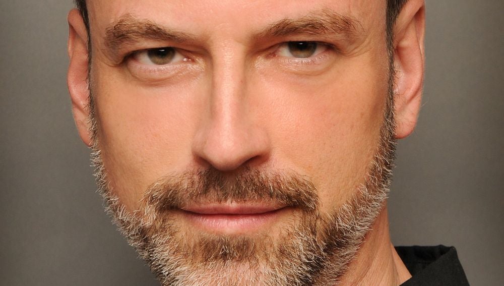 Sergio Otegui es Alberto Ferrer