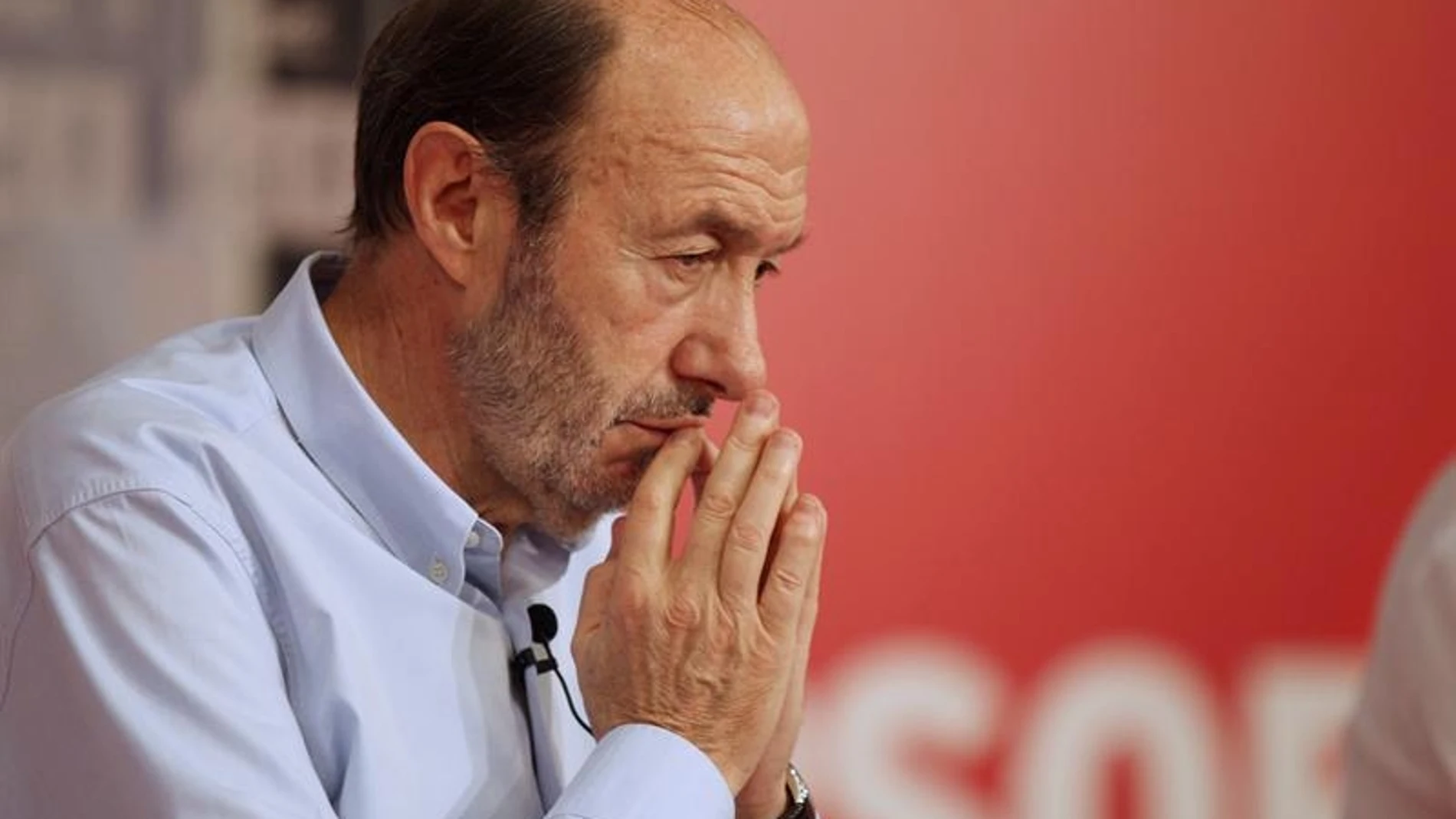 Rubalcaba asegura que España está ahora peor Rubalcaba asegura que España está ahora peor