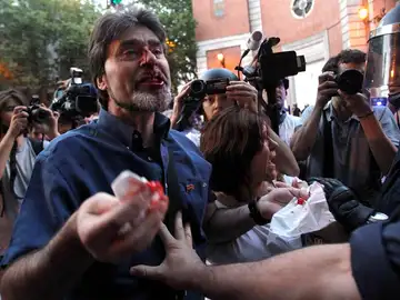 Un manifestante herido en Madrid Un manifestante herido en Madrid