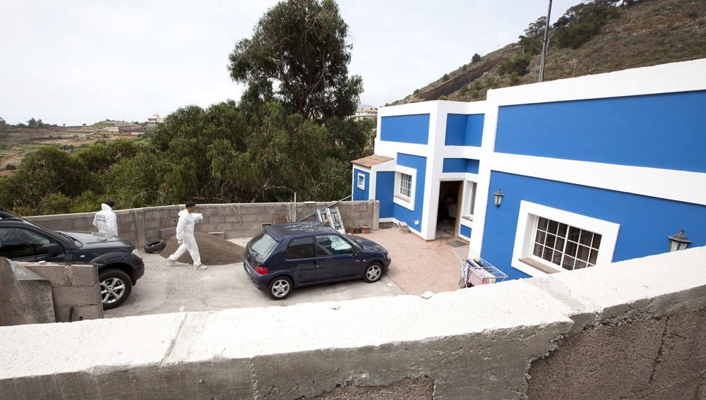 Hallan dos cuerpos en una casa en Tenerife