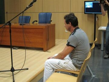 Acusado de maltratar a su mujer y sus hijos durante años