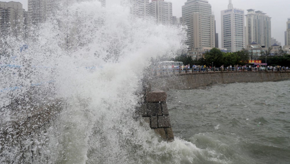 Los tifones arrasan la costa de China