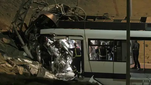 La policía y Metro de Madrid abren sendas investigaciones por el accidente La policía y Metro de Madrid abren sendas investigaciones por el accidente