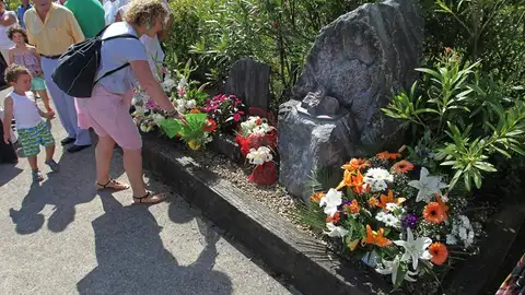 Concentración en recuerdo del empresario José Mari Korta, asesinado por ETA Concentración en recuerdo del empresario José Mari Korta, asesinado por ETA