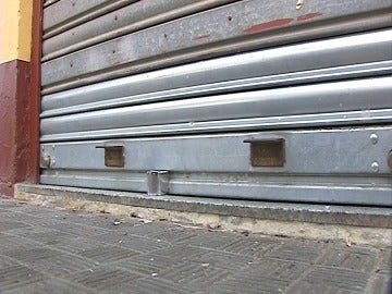 Detenidos tres jóvenes por el asalto a un supermercado de Sevilla