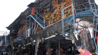Al menos cuatro turistas muertos al incendiarse una discoteca en Tailandia