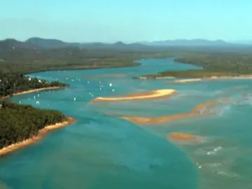 Espectacular vista aérea de una playa Espectacular vista aérea de una playa