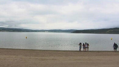 Inauguran la mayor playa artificial de España sobre una antigua mina