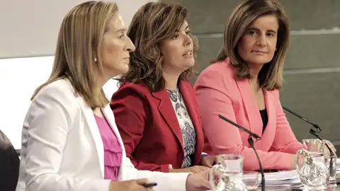 Sáenz de Santamaría, Ana Pastor y Fatima Báñez Sáenz de Santamaría, Ana Pastor y Fatima Báñez