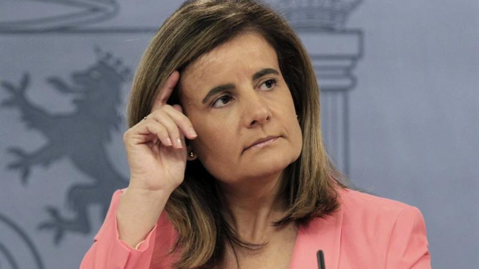 La ministra de Empleo, F&aacute;tima B&aacute;&ntilde;ez