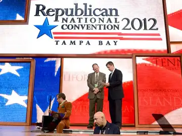 Mitt Romney es proclamado oficialmente candidato Mitt Romney es proclamado oficialmente candidato