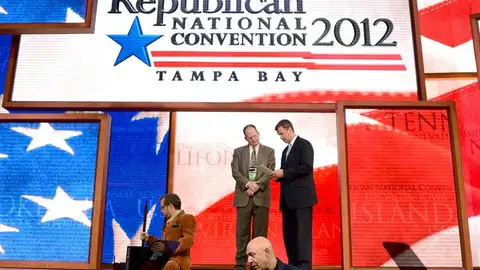 Mitt Romney es proclamado oficialmente candidato Mitt Romney es proclamado oficialmente candidato