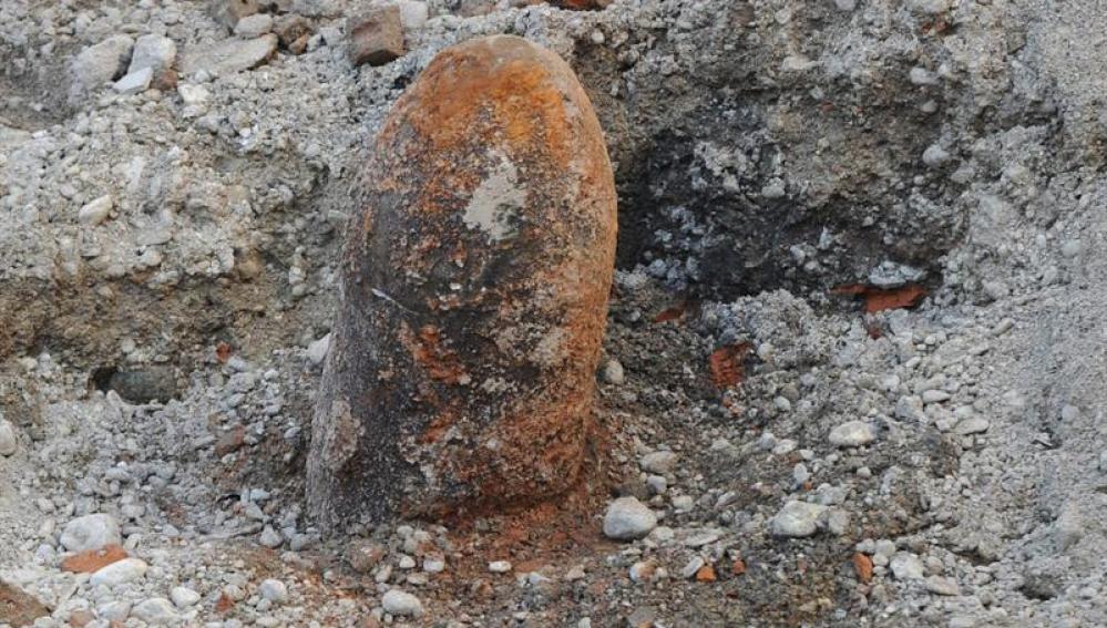 Explosionan una bomba de la II Guerra Mundial