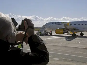 Escoltan un avión de Vueling hasta Holanda Escoltan un avión de Vueling hasta Holanda