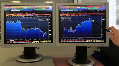 El Ibex se desmarca de las caídas europeas y gana un 0,73%