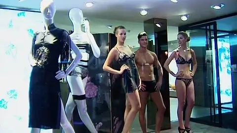 Vogue Fashion Night Out Vogue Fashion Night Out