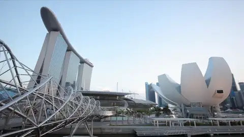 Adelson extiende su imperio de ocio a Madrid Adelson extiende su imperio de ocio a Madrid