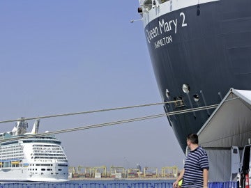 Cruceros en el puerto de Valencia