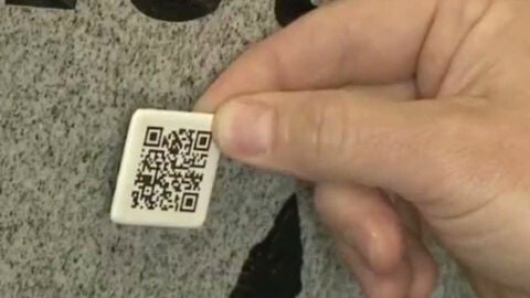 C&oacute;digo QR en l&aacute;pida