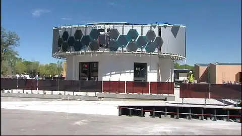 Cientos de estudiantes participan en una competición de casas solares Cientos de estudiantes participan en una competición de casas solares