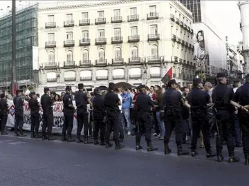 Miles de personas se manifiestan en el centro de Madrid Miles de personas se manifiestan en el centro de Madrid