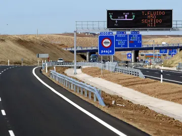 Entrada a la autopista R-2 Entrada a la autopista R-2