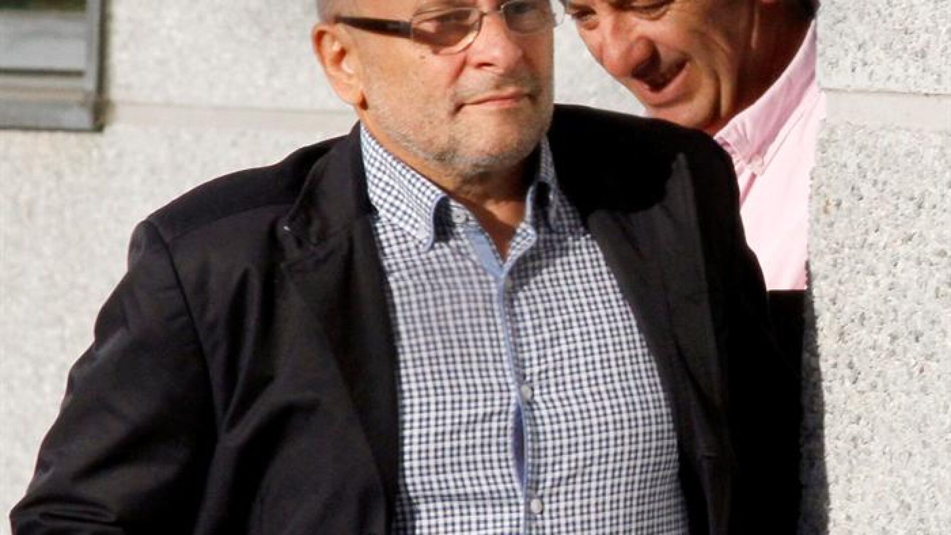 El alcalde de Orense a su llegada al juzgado