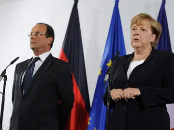La canciller alemana, Angela Merkel, y el presidente francés, François Hollande La canciller alemana, Angela Merkel, y el presidente francés, François Hollande