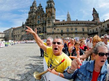Miles personas piden la devolución íntegra del dinero de las preferentes Miles personas piden la devolución íntegra del dinero de las preferentes