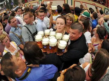 La Oktoberfest, la más popular y tradicional fiesta cervecera del mundo La Oktoberfest, la más popular y tradicional fiesta cervecera del mundo
