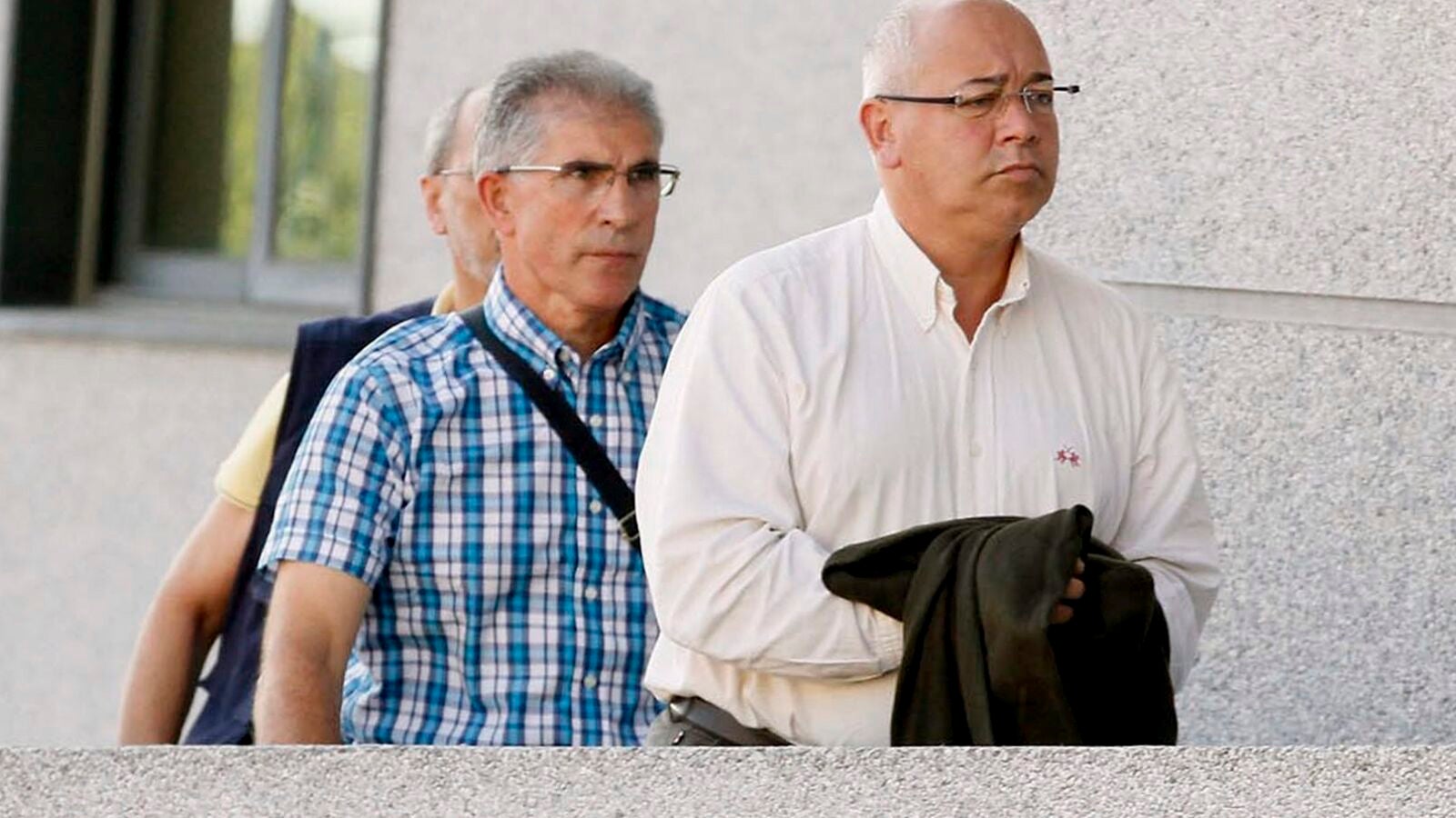 Dimite el alcalde de Boqueixón tras ser imputado por cohecho y prevaricación