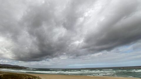 El oto&ntilde;o llega con lluvia, viento y bajada de las temperaturas