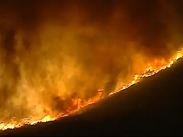 Incendio de Chulilla, estabilizado y acotado Incendio de Chulilla, estabilizado y acotado