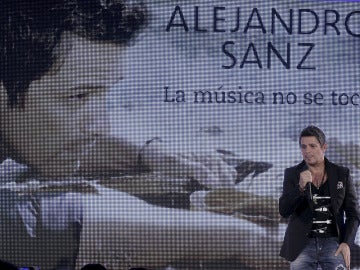 Alejandro Sanz presenta su nuevo disco 'La música no se toca'