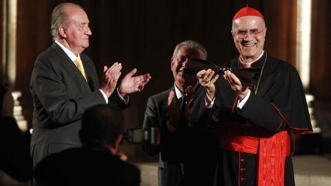 El Rey Juan Carlos, en la entrega del IV Premio Internacional Conde de Barcelona