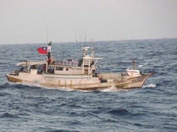 Barco taiwanés que se adentró en aguas territoriales japonesas cerca de las islas Senkaku