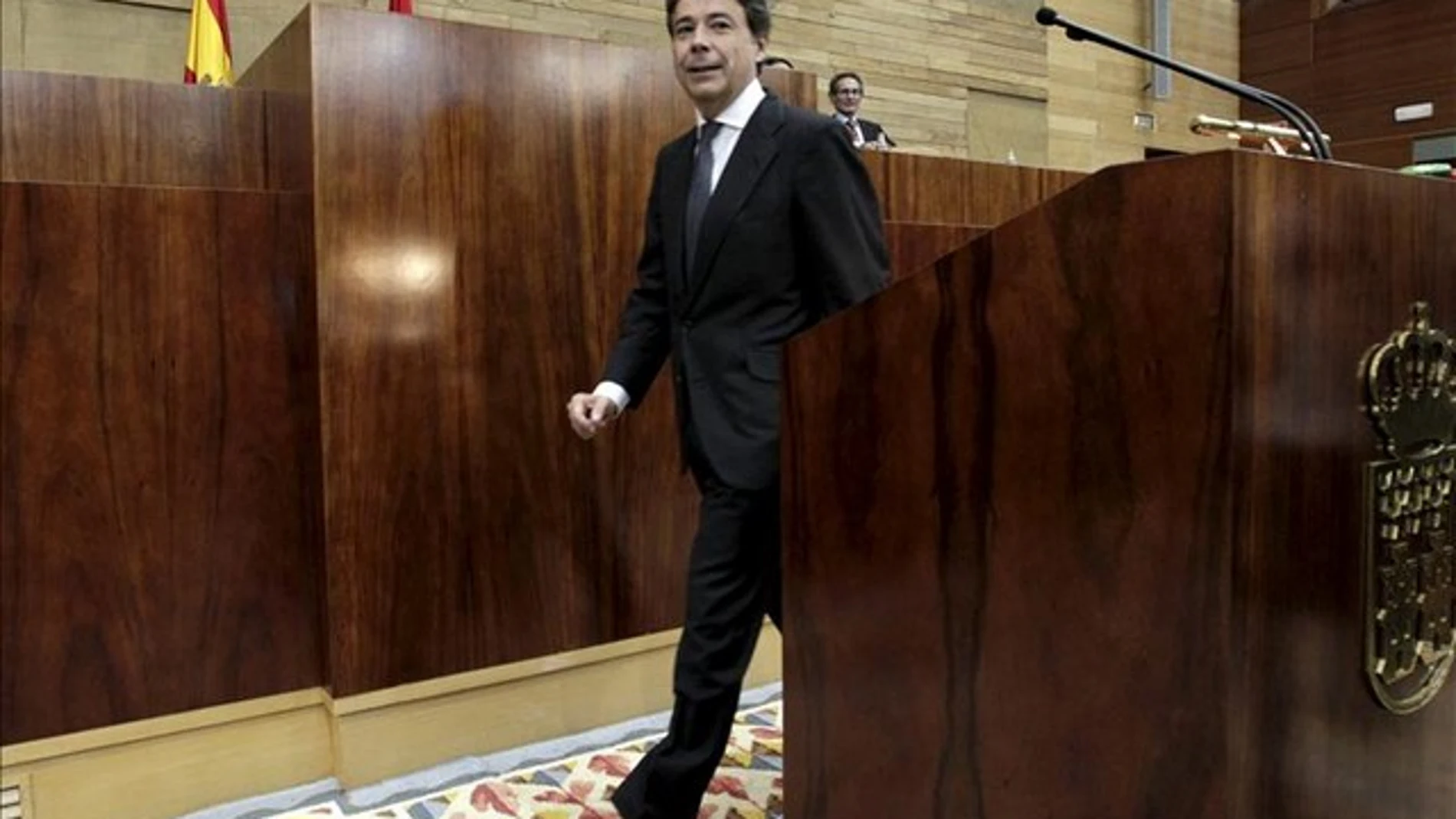 Ignacio González agradece el servicio de Esperanza Aguirre con los ciudadanos Ignacio González agradece el servicio de Esperanza Aguirre con los ciudadanos