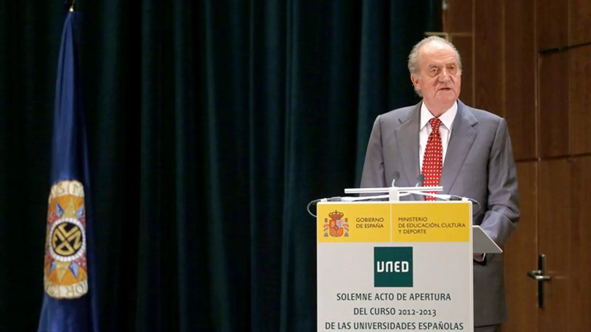 A la casa del Rey se le bajará la asignación A la casa del Rey se le bajará la asignación