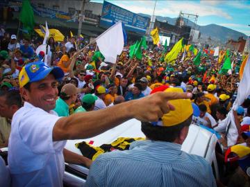 El candidato opositor, Henrique Capriles