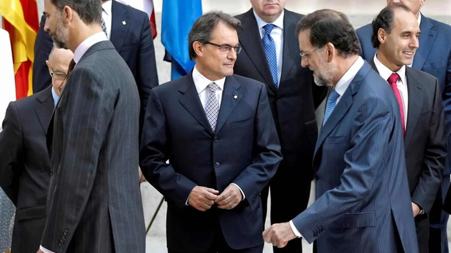 Artur Mas, antes del posado oficial de la Conferencia de Presidentes Artur Mas, antes del posado oficial de la Conferencia de Presidentes